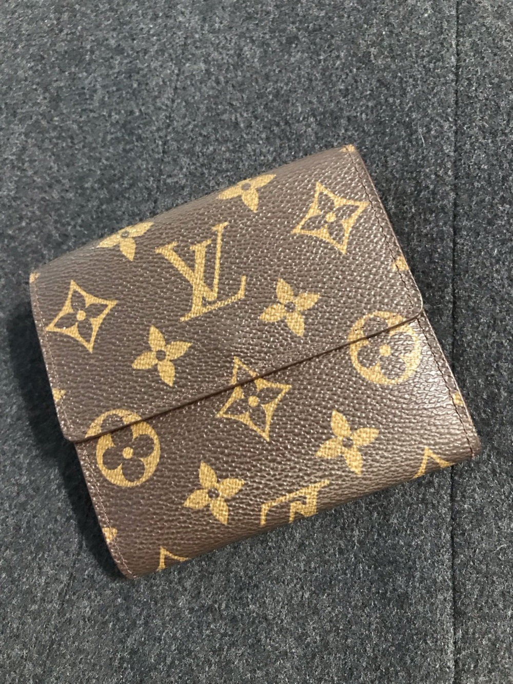 ✅ Authentic free LOUIS VUITTON compact WALLET free when you buy the bag - Picture 3 of 10